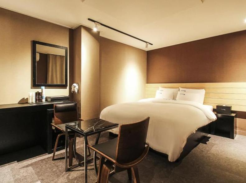 Motel Gangnam Blanc Seúl Exterior foto