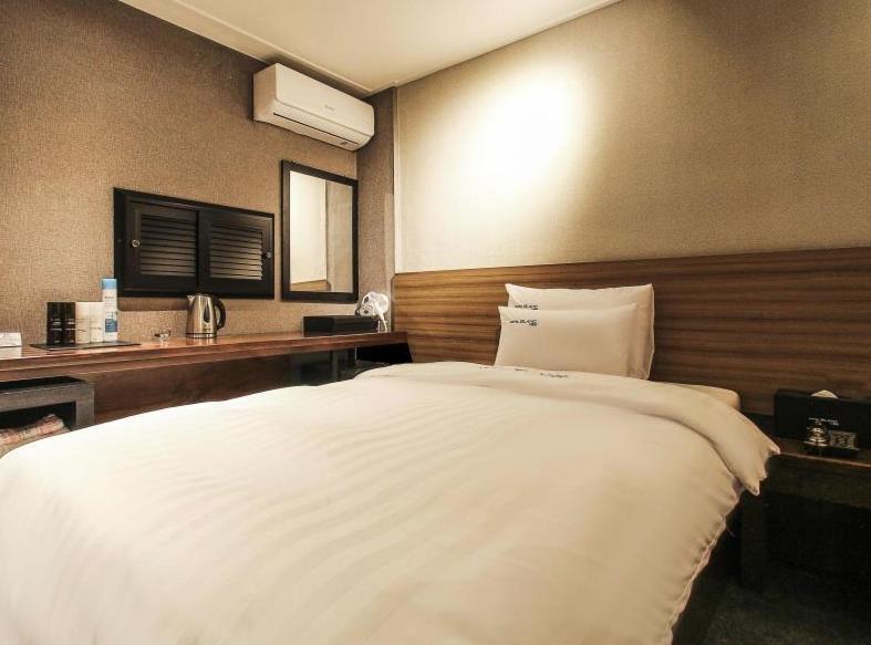 Motel Gangnam Blanc Seúl Exterior foto